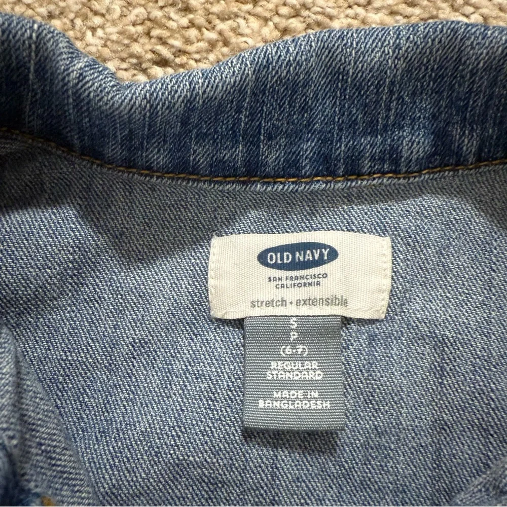 Old Navy Girls Stretch Button Front Jean Denim Jacket Dark Stone Wash Small 6/7‎